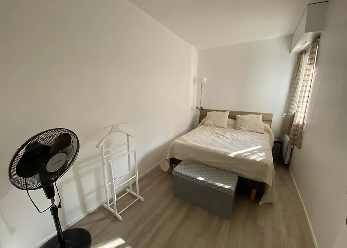 T2 Centre Avec Parking, Proche Et Commerces - Fr-1-319-21 * Arcachón